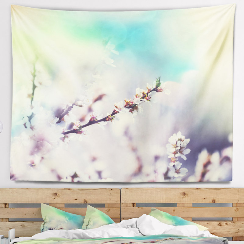 Tapisserie fleurs florales floral white, H 32 po x l 39 po