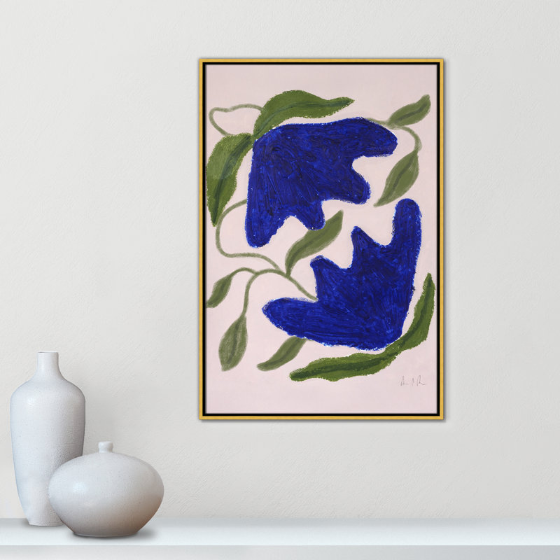 «Colette Blue Anemones» par Camilla Bergqvist, H 37,5 po x l 25,5 po, Doré