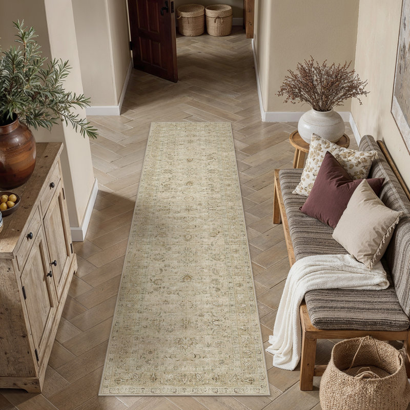 Tapis lavable Sofia avec envers antidérapant, Beige, Tapis de couloir 2 pi x 8 pi