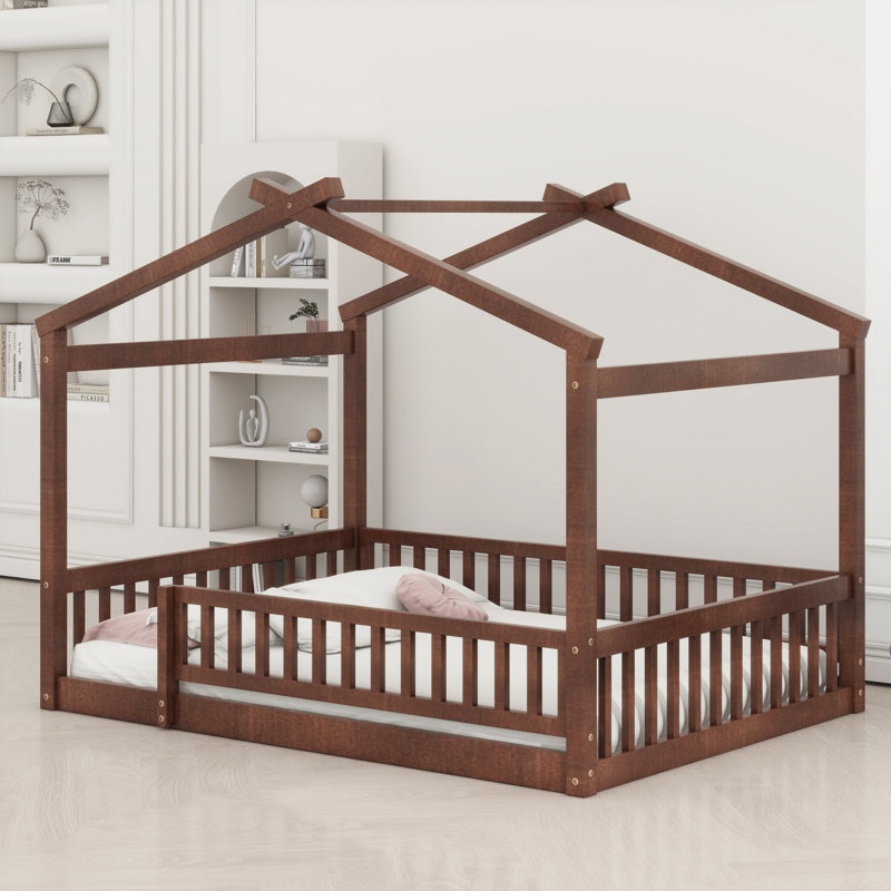Structure de lit en bois avec clôture, Noyer