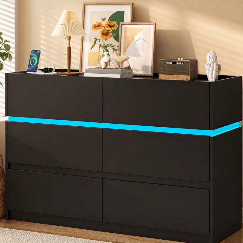 Commode 6 tiroirs avec station de charge et lumière DEL, l 47,2 po, Noir
