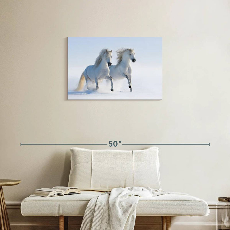 Chevaux blancs neige Brampt, H 20 po x l 30 po