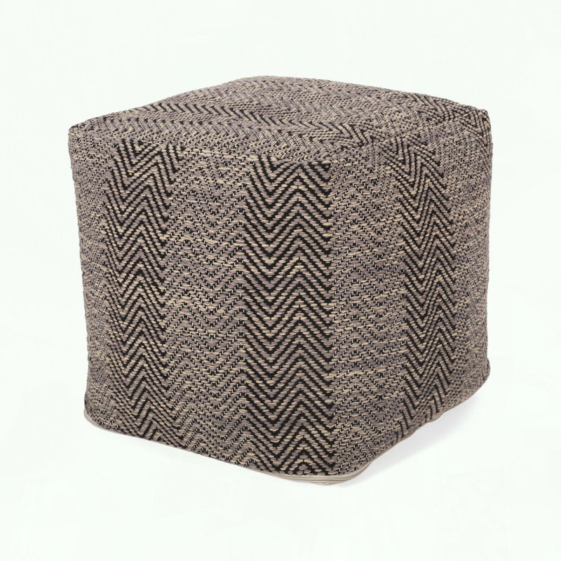 Pouf en coton fabriqué à la main avec motif à chevrons