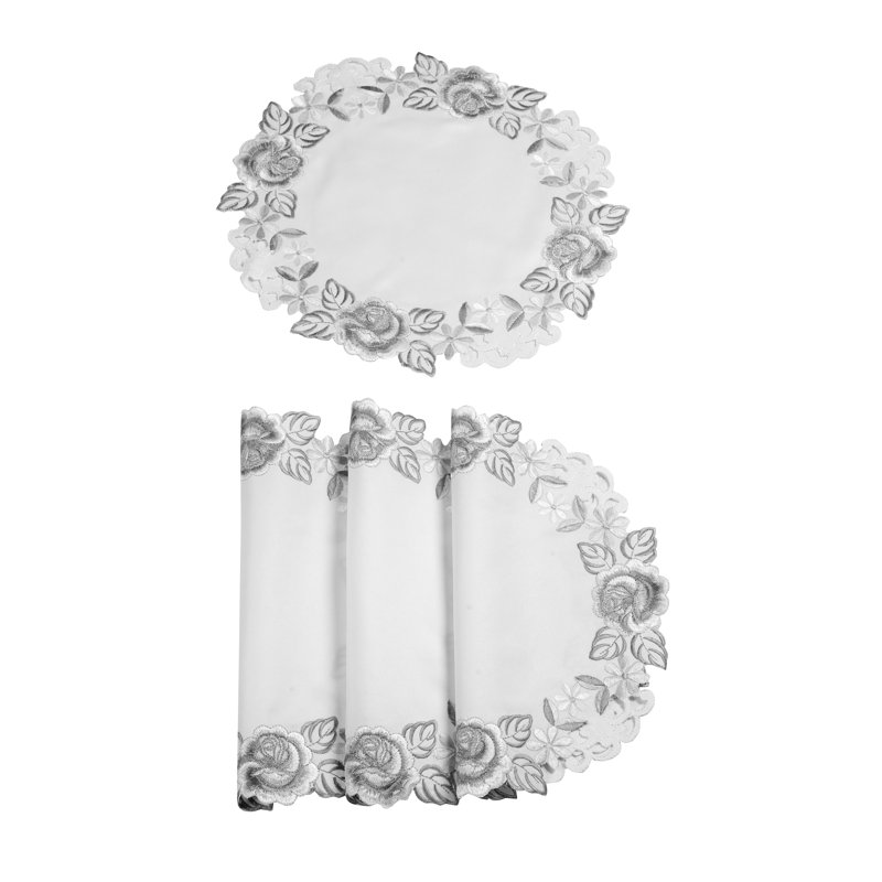 Ensemble de napperons ronds fabriqués à la main avec dentelle florale brodée pour une élégante table de salle à manger et un décor de Noël