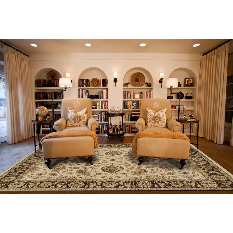 Akiylah Wool Oriental Indoor Rug