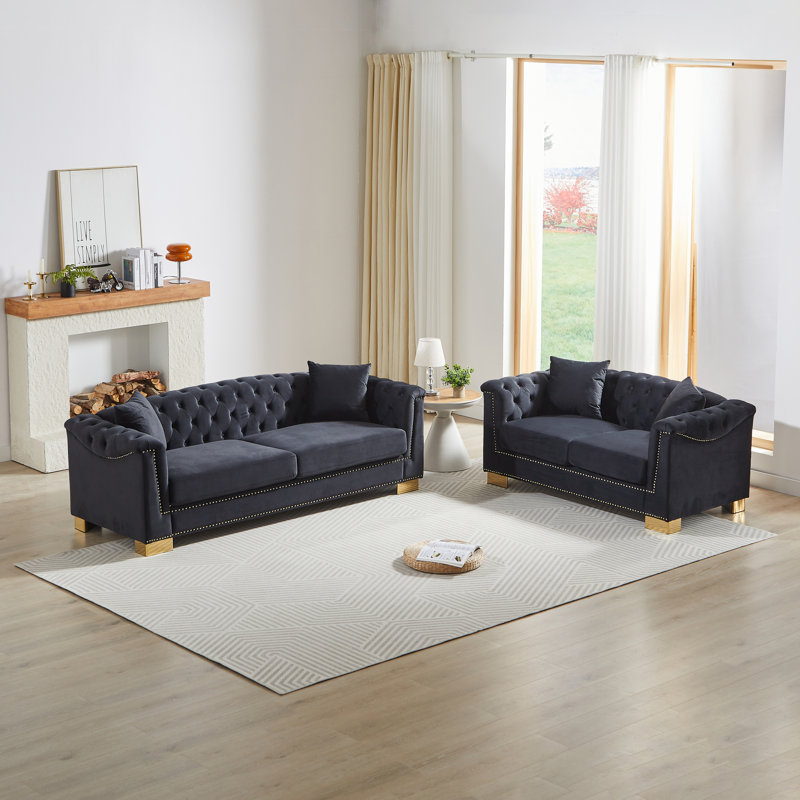 Luxueux canapés Chesterfield en velours, style classique pour les espaces de vie modernes