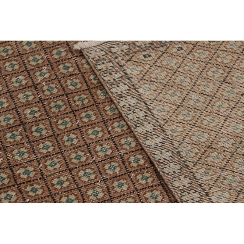 Vintage One-of-a-Kind 5'0X9'10 Hand Knotted Area Rug