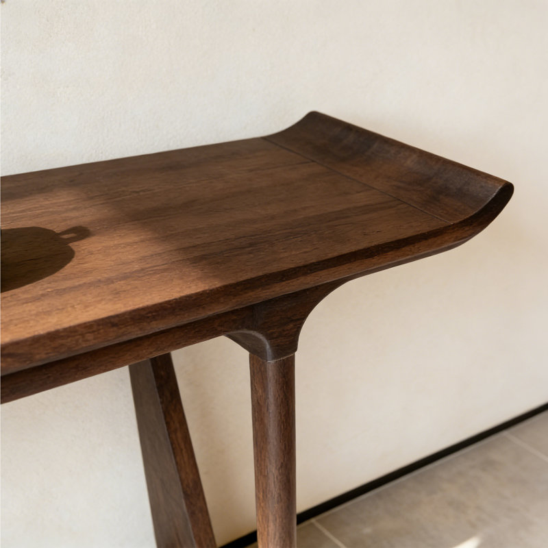 Nouvelle console en bois de style chinois, 35.4" H x 47.2" W x 15.7" D