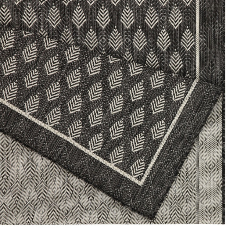 2 Ft. 7 In. X 7 Ft. 3 In. Area Rug Indoor/Outdoor, Runner 2'7" x 7'3"