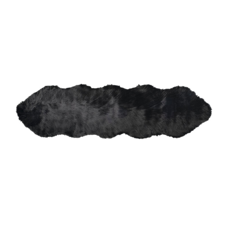 Tapis noir en fausse peau de mouton