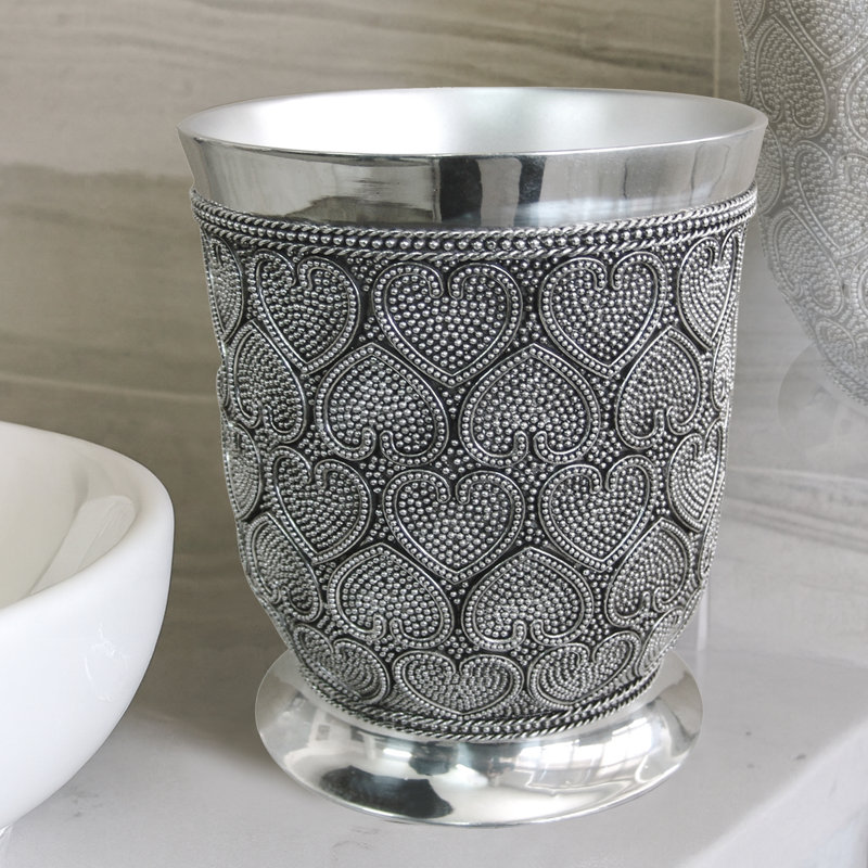 Corbeille pour déchets Beaded Heart Resin
