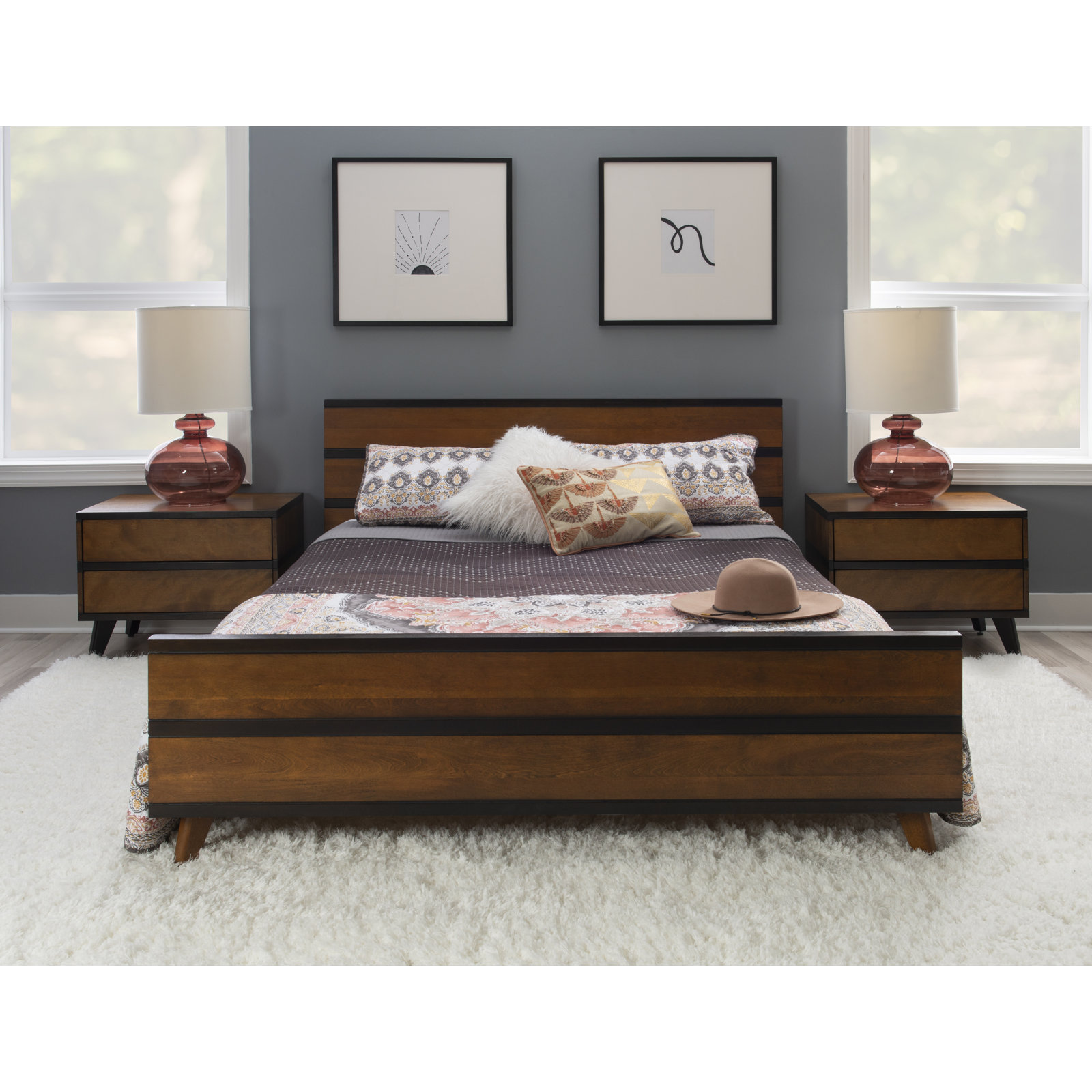 Santavia Bedroom Set