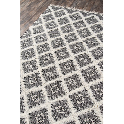 Gillsville Wool Geometric Indoor Rug