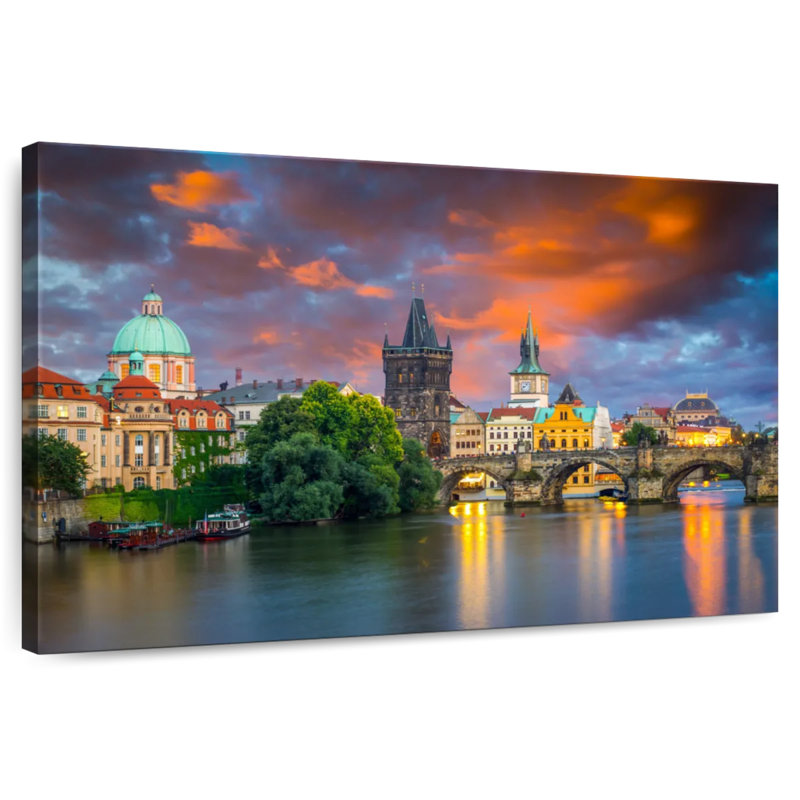 Lilie Vltava Charles Bridge, 8" H x 12" W