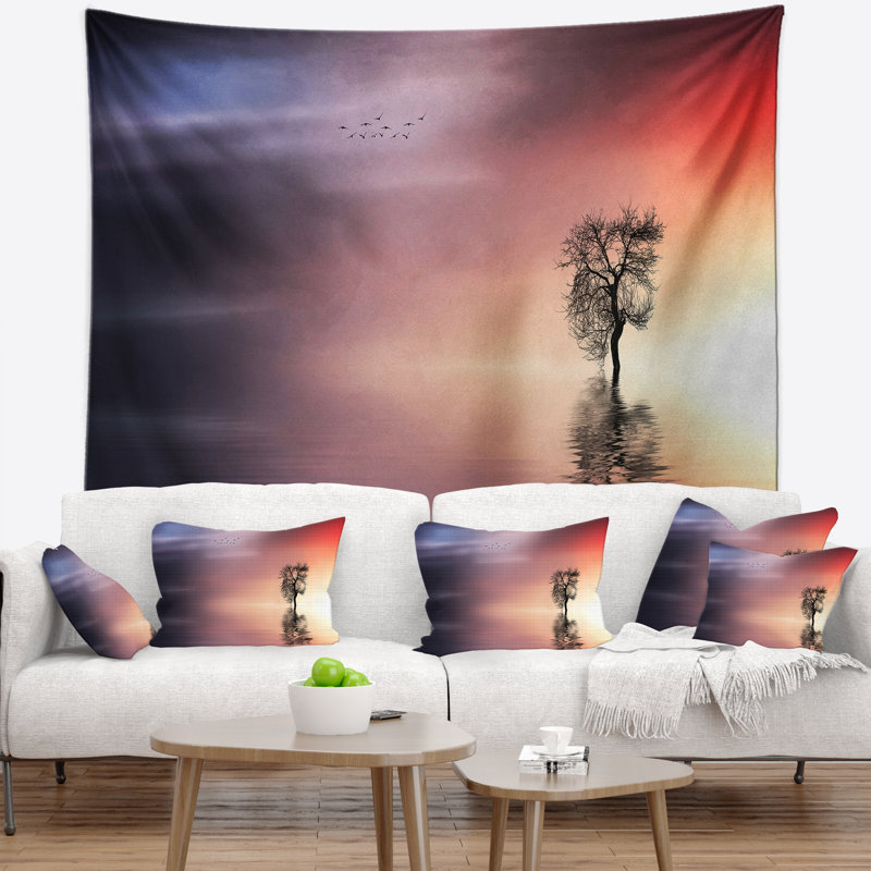 Tapisserie «Schafer Solitude Tree» et oiseaux volants, H 50 po x l 60 po