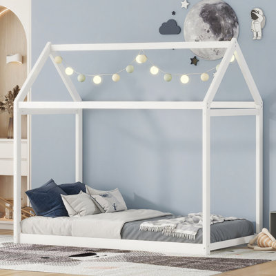 Lit maison en bois