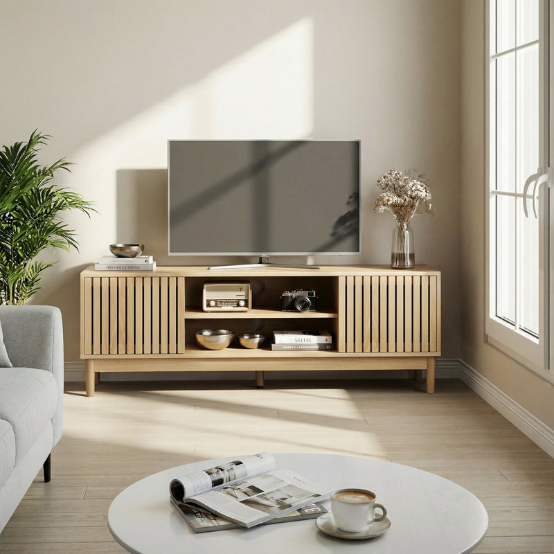 Stevie with open shelf and sturdy legs, Natural