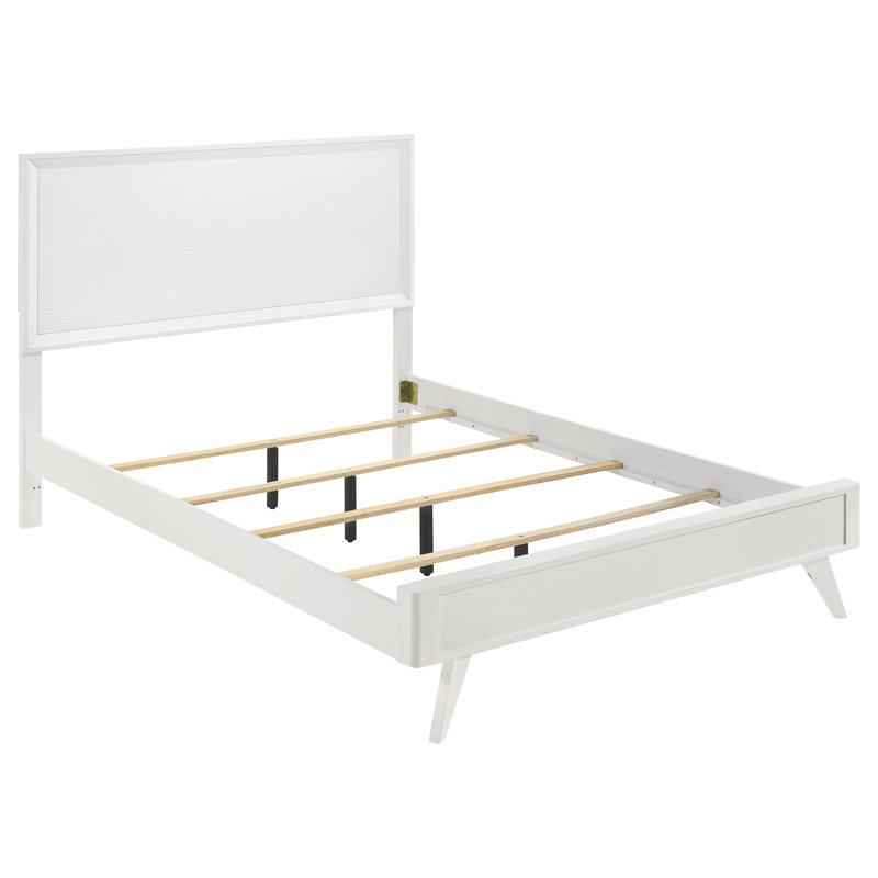 Madolin Wood Eastern King Panel Bed White, King