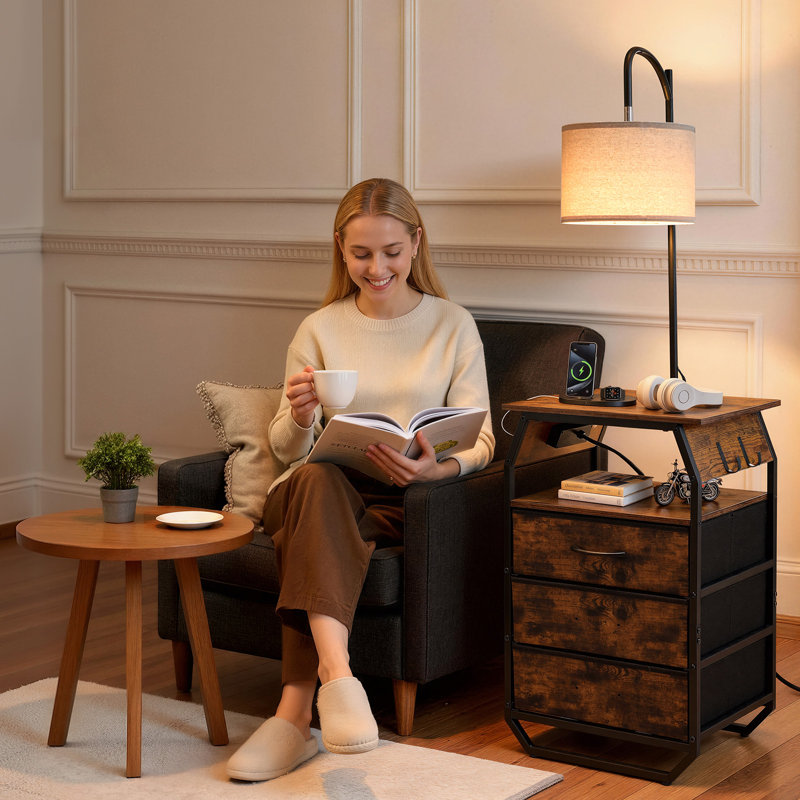 Lampe sur pied avec table, table de bout à 2 niveaux avec 3 tiroirs et 3 lumières de température de couleur, table de chevet moderne avec table de chevet avec port USB et port de charge de type C et CA pour salon, chambre à coucher, dortoir