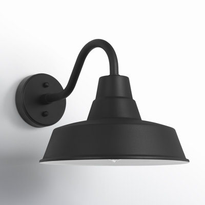 Flores Barn Light Wall Lantern