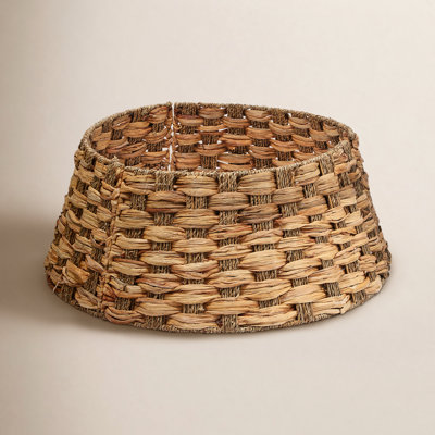 Woven Tree Collar