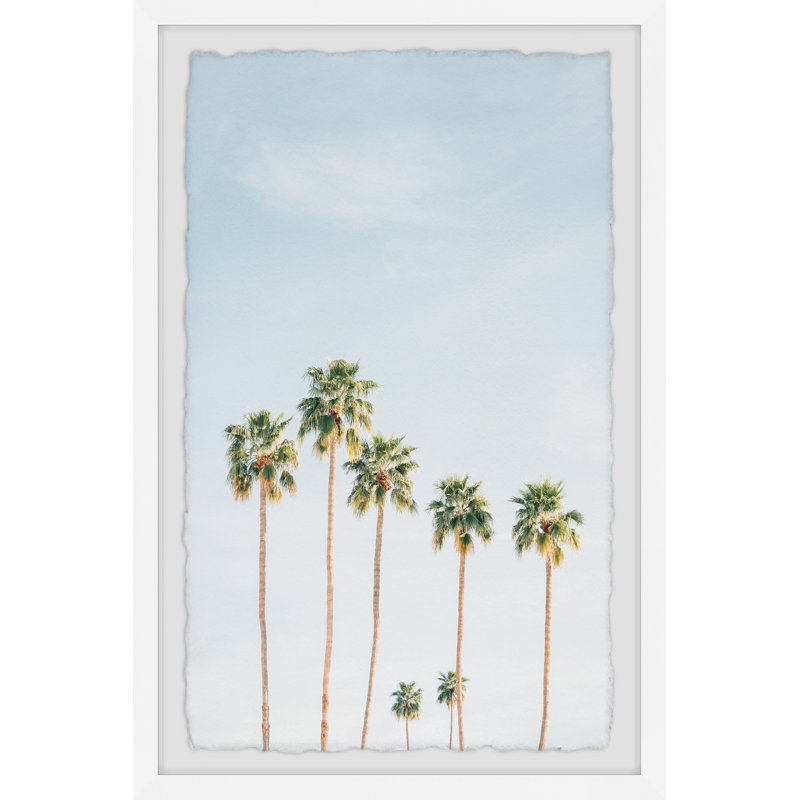 «Green Palm Trees» - Impression sur papier encadré, H 45 po x l 30 po x P 1,5 po