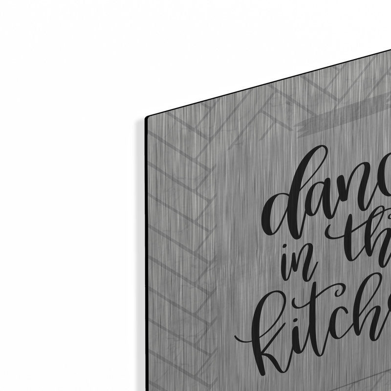 «Dance In The Kitchen» par Imperfect Dust