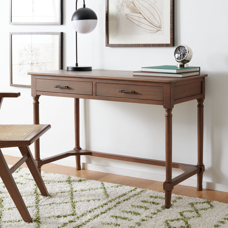 Bureau Whisman, Brun