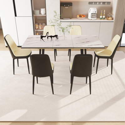 Ensemble de table de salle à manger extensible de 47 à 63 po pour 2 à 6 personnes, équipé d'une chaise de salle à manger rembourrée en tissu polyuréthane épais et d'une table de salle à manger, d'une table de cuisine et de chaises élégantes et spacieuses, avec des pieds en métal noir