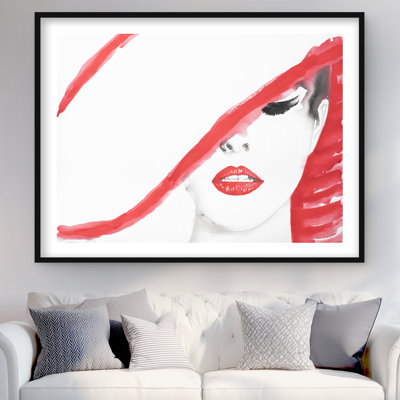 «Woman with a Summer Hat - Figurative White», reproduction encadrée