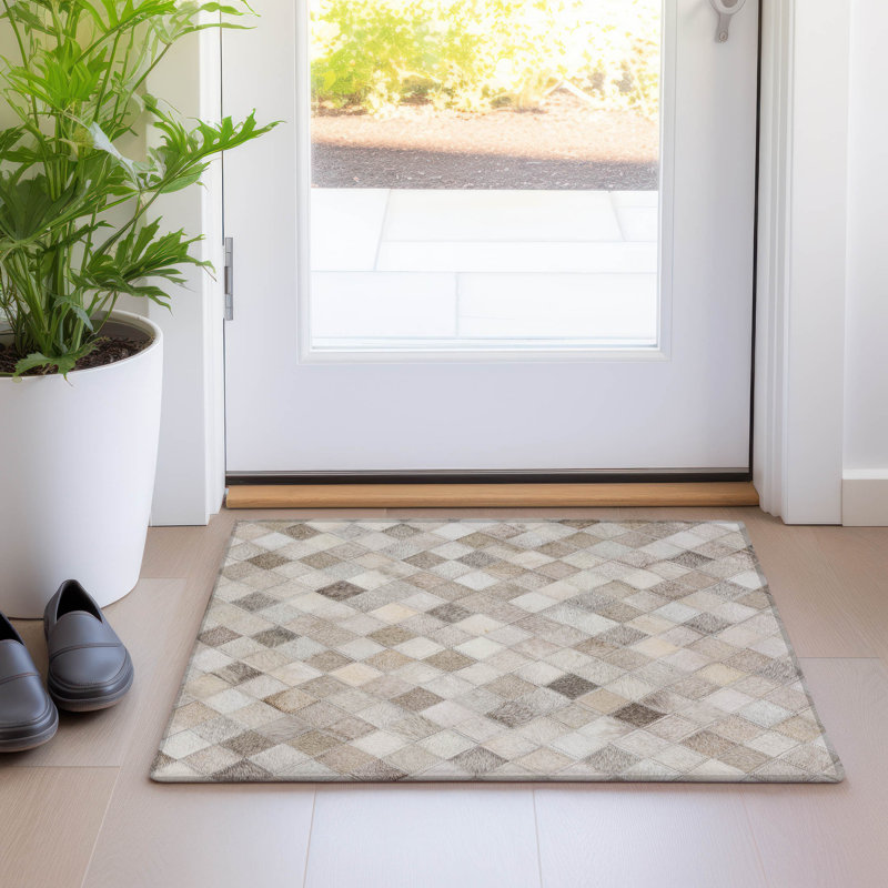 Premium Machine Washable Lewes AMF101 Gray Rug, Rectangle 1'8" x 2'6"