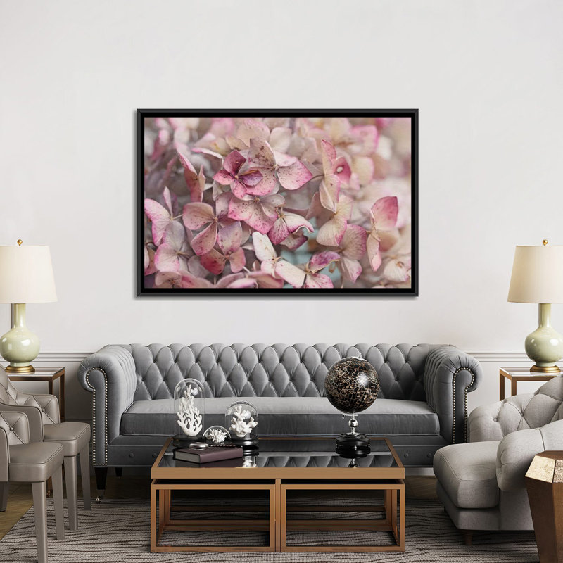 Hortensia rétro, impression sur toile, H 18 po x l 26 po x P 1,5 po, Toile avec cadre noir, Pas de tapis