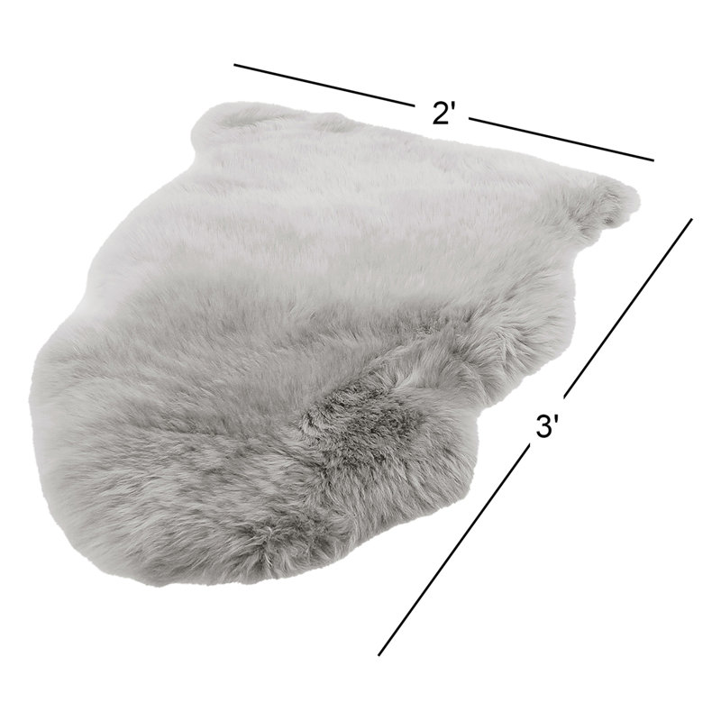 Kestwick Sheepskin Indoor Rug, Novelty 2' x 3'