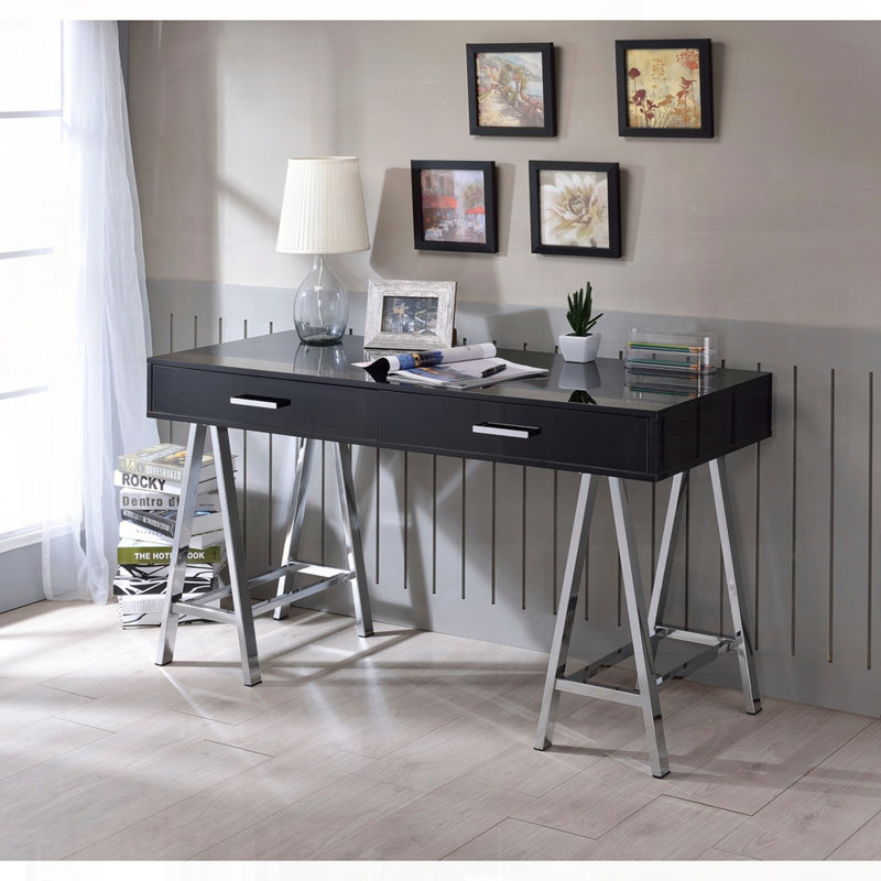 Bureau d'écriture avec port USB