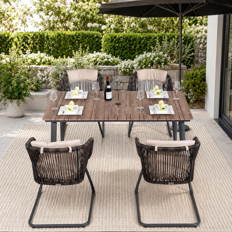 Ensemble repas d'extérieur rectangulaire avec coussins 62 po pour 4 personnes