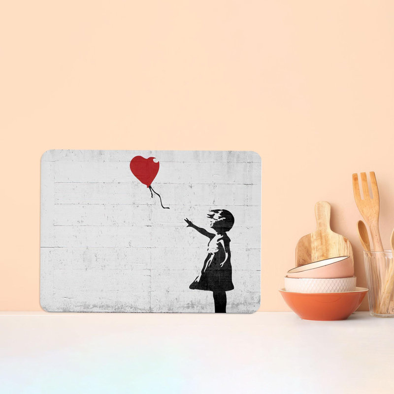 Fille avec cœur en forme de ballon, planche à découper en verre durable, idéale pour la cuisine, 11 po x 15 po