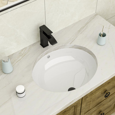 Lavabo de salle de bain ovale sous le comptoir en céramique blanc avec trop-plein 19 po x 16 po