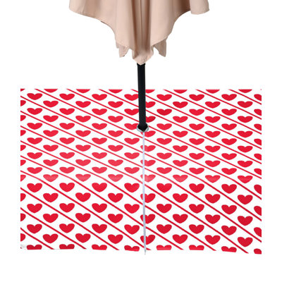 Sirois Hearts Diagonal Stripe Water Repellent Tablecloth