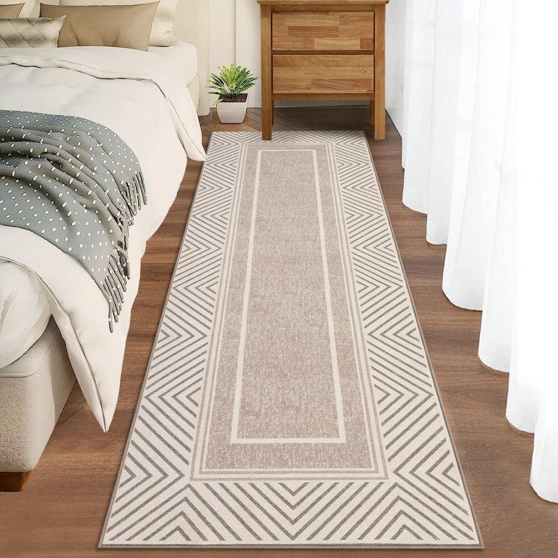 Dilvar Area Rug with Non-Slip Backing, Tapis de couloir 2 pi x 6 pi