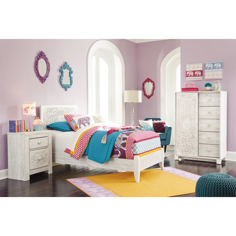 Paxberry Panel Bed, Chest and Nightstand, Twin