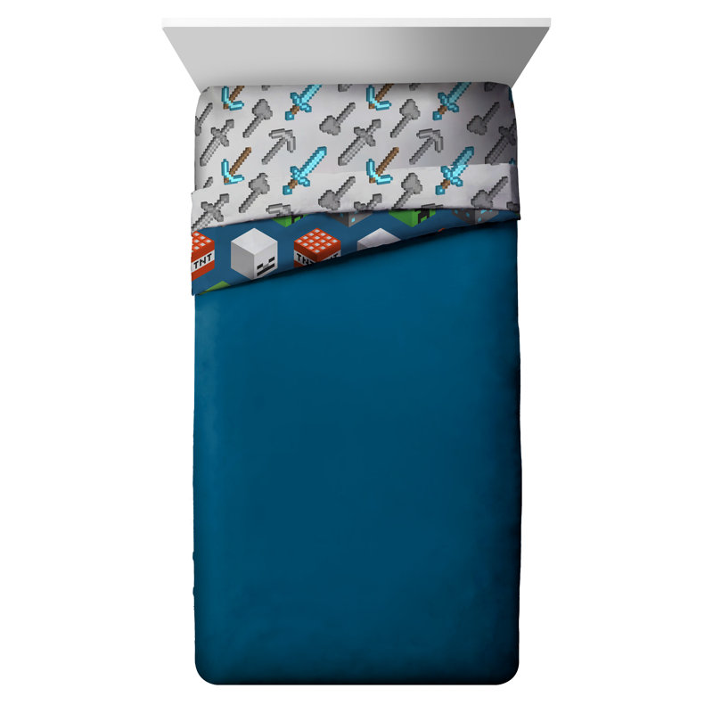Minecraft Isometric Characters Single Reversible Comforter, Twin