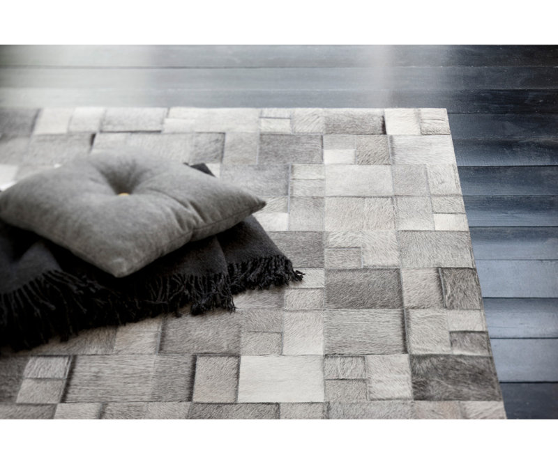 Tapis gris à poils longs Chenel, Rectangle 5 pi 7 po x 7 pi 9 po