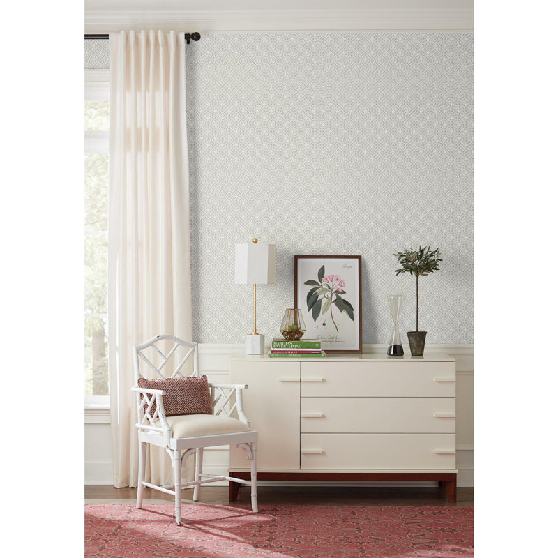 Geometric Roll, Gray