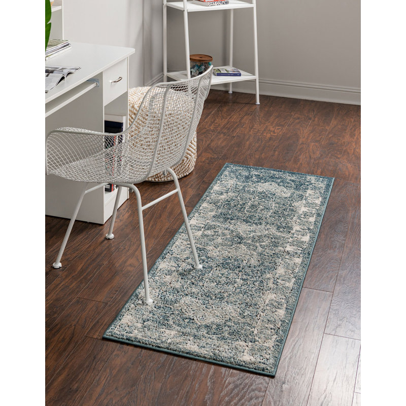 Marjelle Oriental Indoor Rug, Runner 2'7" x 16'5"