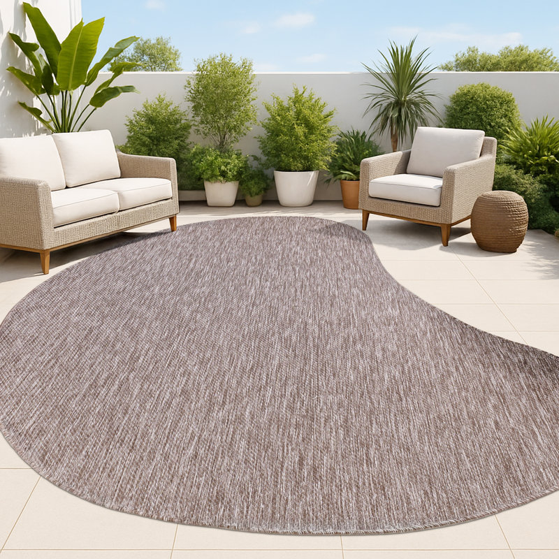 Tapis d'intérieur / extérieur brun à motif de courbure organique moderne ollin, Nouveauté 6 pi 2 po x 9 pi