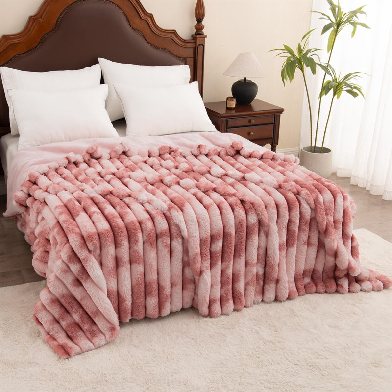 Machine Woven Throw Blanket, Pink