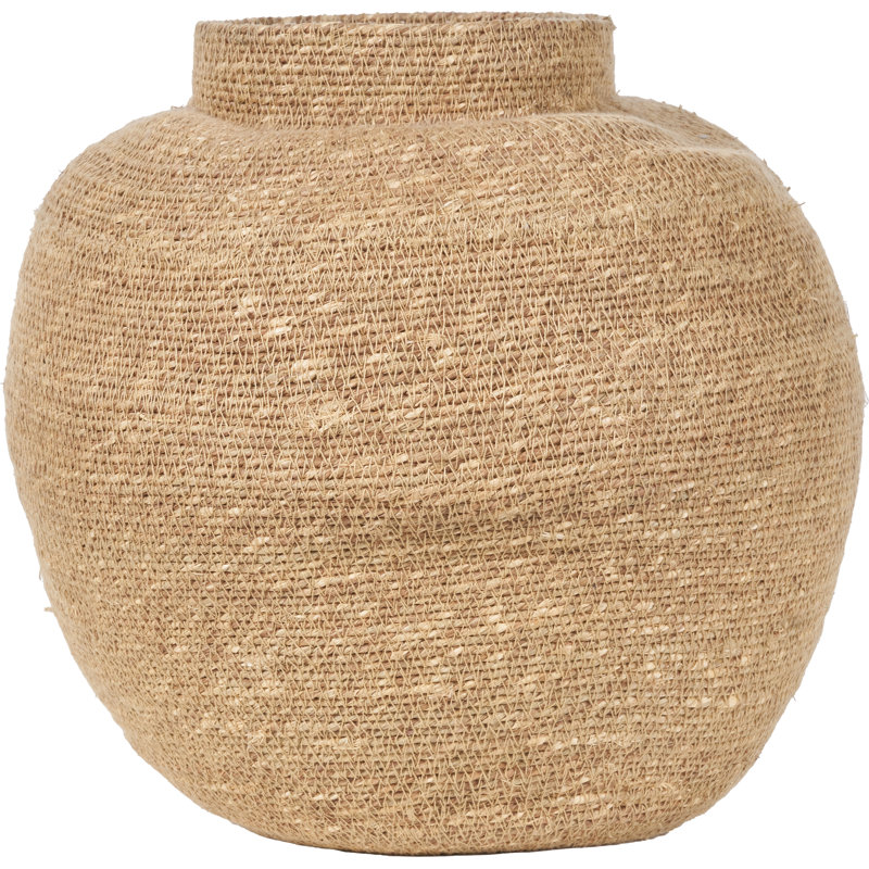 Beachcrest Home Seagrass Decorative Basket