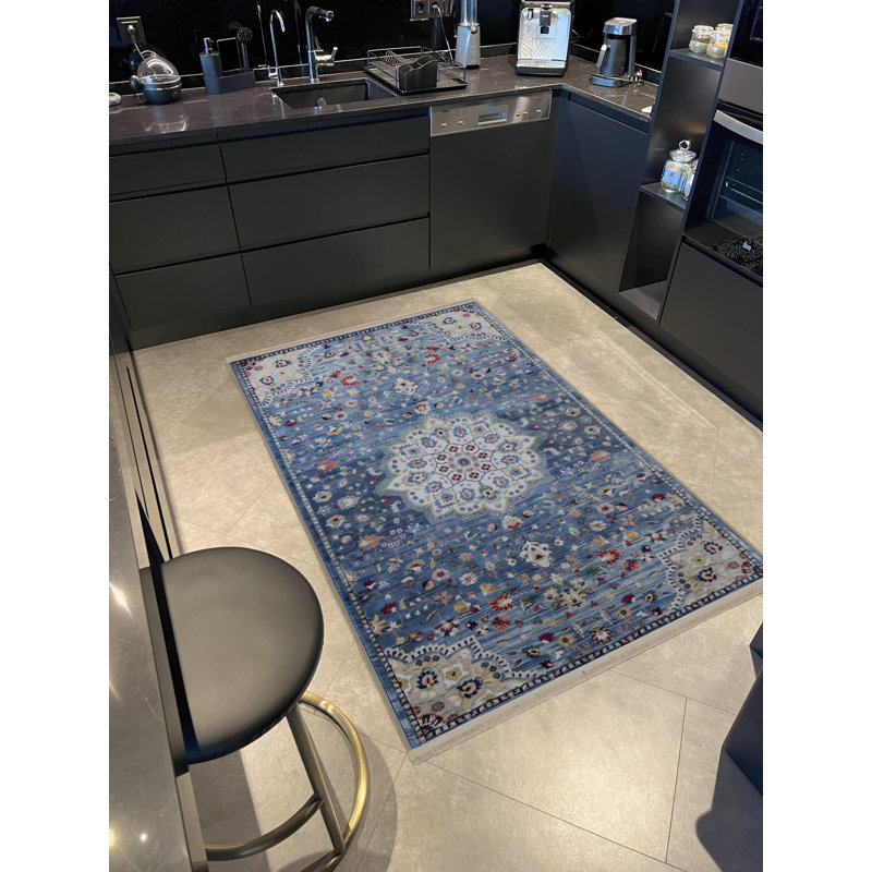 Tapis décoratif bleu à motif floral, Rectangle 4 pi 11,06 po x 7 pi 6,55 po