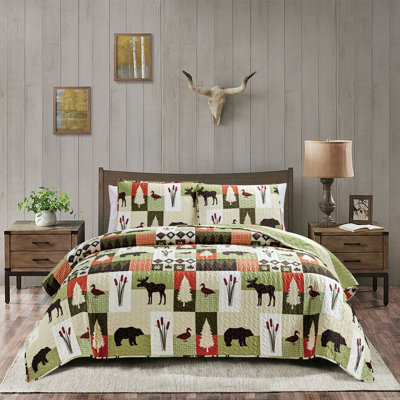 Redwood Quilts Standard Patchwork Quilt
