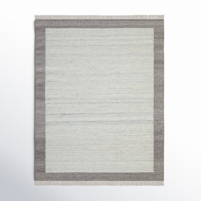 Kaylee Gray Ivory Hand-Tufted Wool Rug